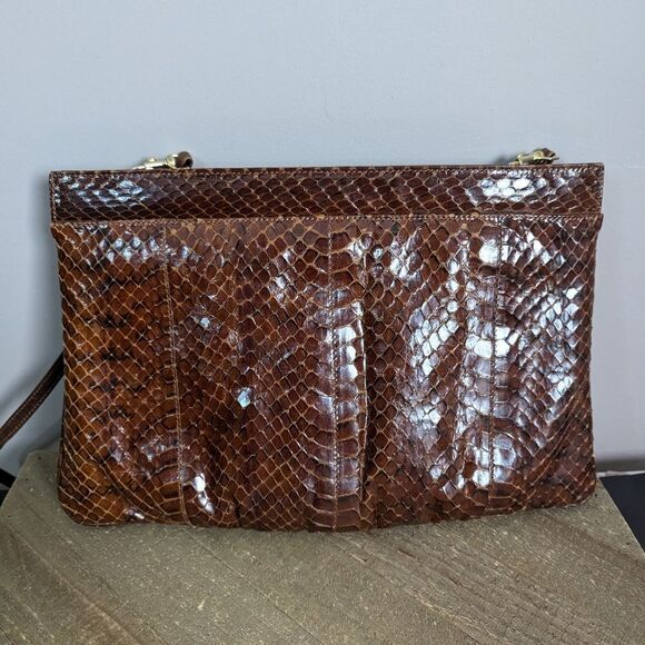 Vintage Leather Purse, Embossed Faux Snake Skin shoulder bag brown 1970s - Picture 10 of 10